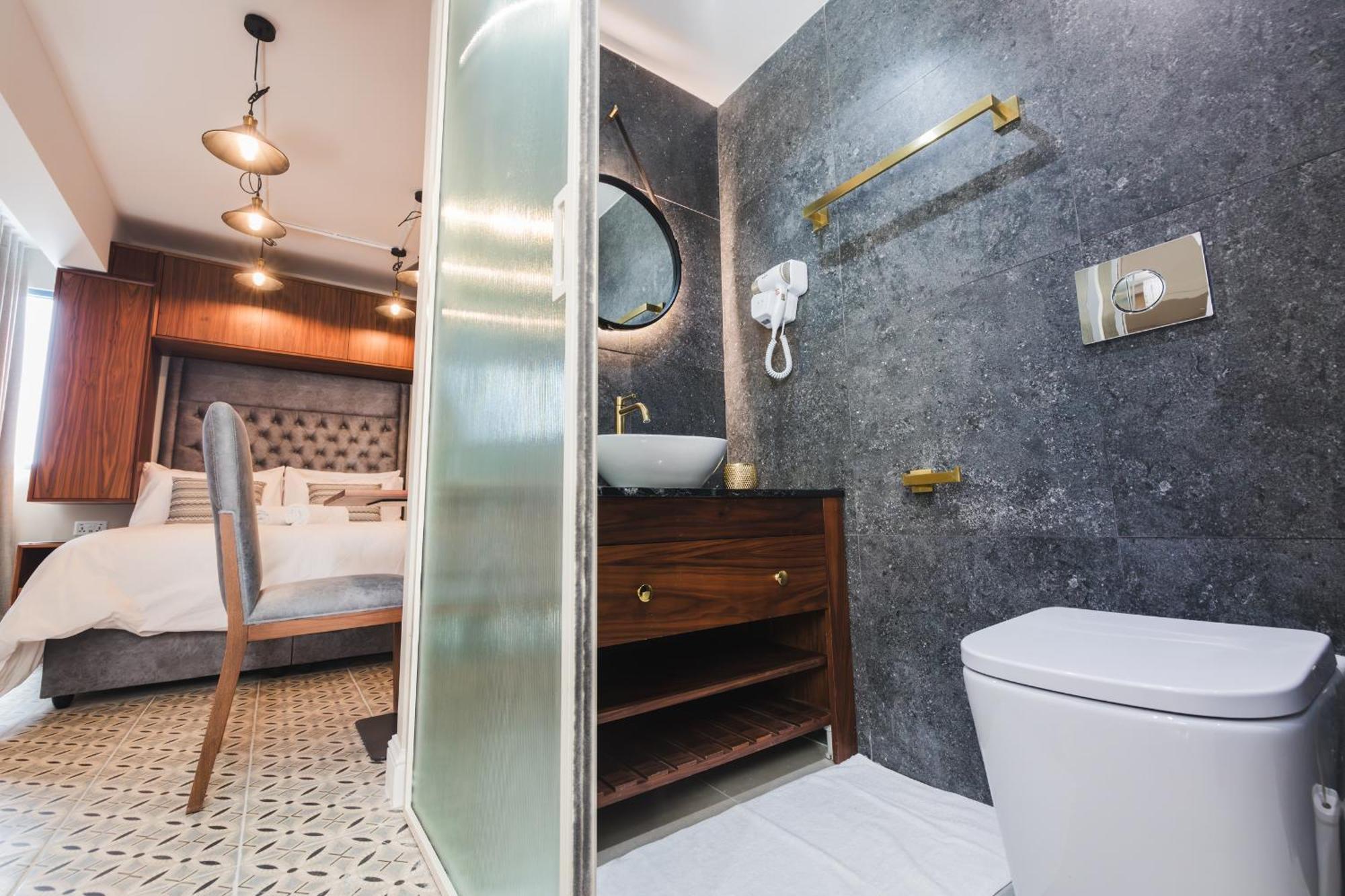 Zebbuga The Penthouse Suite 7 Luaran gambar
